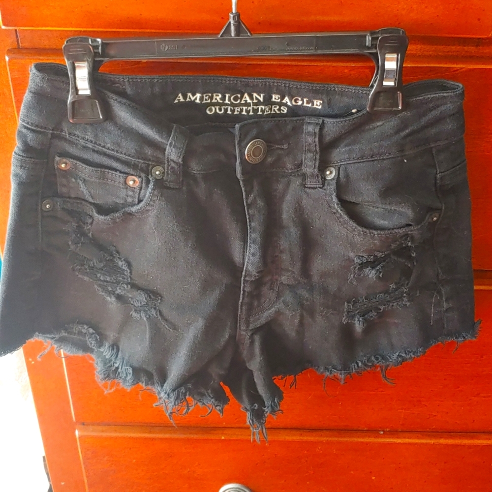 Hi-rise festival jean shorts!